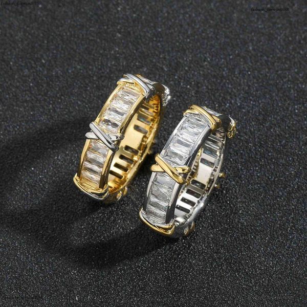 

Luxury designer two-tone cross with ice out VVs Moissanite ring, free delivery of hip hop diamond ring for men and women
