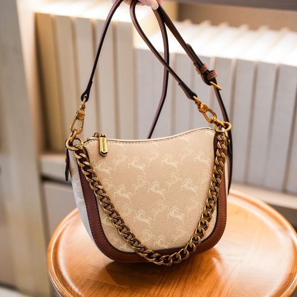 

Free shipping new printed shoulder crossbody chain temperament handbag texture small bag 2025, Khaki