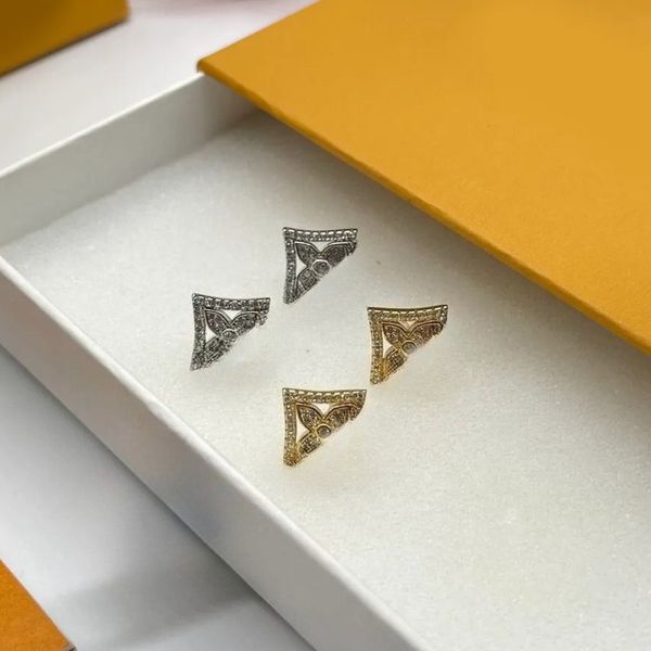 

Classic Earrings Pearl High Quality Luxury Brand Desinger 18K Gold Plated Stud Crystal Rhinestone Wedding Party Jewelry Accessories Gift