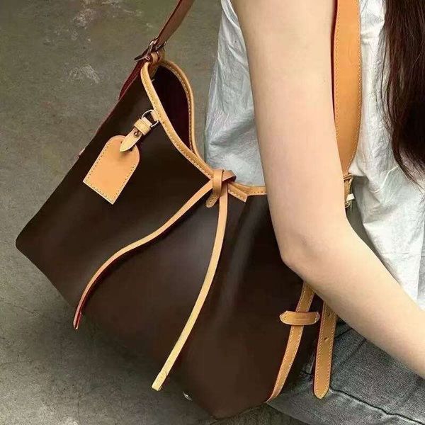 

Vintage MB&Old Flower Tote Nano Pillow Bucket Ivy Postman Stick Bull Horn Women's Bag Remastered Version, Customize more patterns and contact