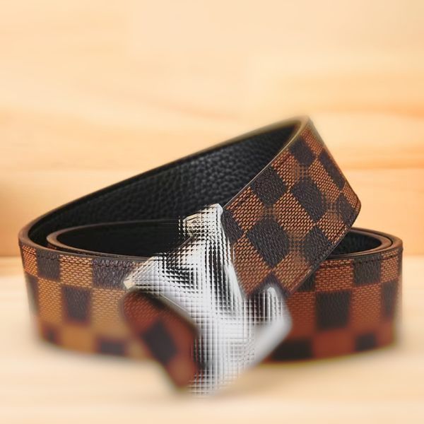 

Modern Elegance Belt - Chic and Functional Fashion Accessory belt Designer, Dark grey