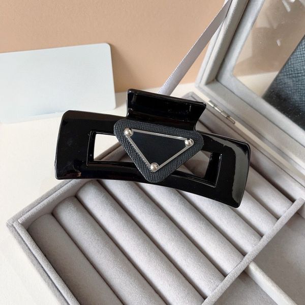 

High Quality Black Barrettes Hair Clips Designer Brand Metal Hair Claw Clip Classic Letters Hairpin Hair Jewelry Hair Accessories