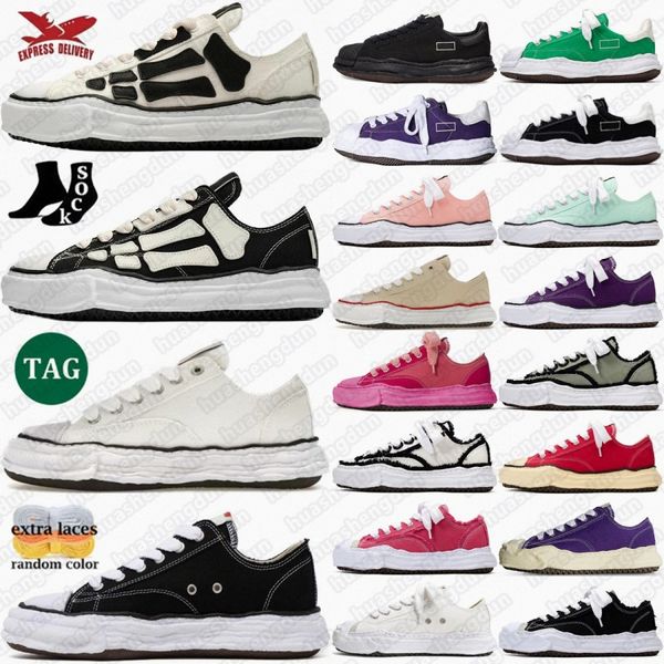 designer casual shoes Sole Canvas Low Black White Red Blue Pink Yellow Green Grey Triple Black Clear Blue Bones Black mens womens shoes