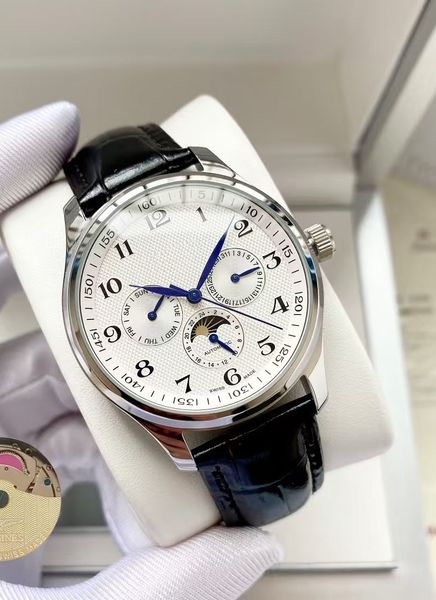 

Classic Elegance Meets Modern Craftsmanship - Premium Quality Men's Designer Watch, Gold