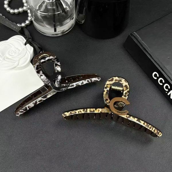 

Luxury Hair Clip Leopard Vintage Shark Hair Clips Classic Hair Jewelry Girl Friend Gift Makeup Hair Clamps