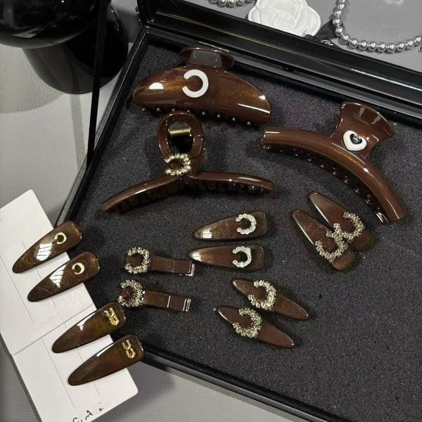 

Hair Clips Luxury Designer Hair Clips Letter Barrettes Gold Hairpins Hair Accessories Hairpins Claws