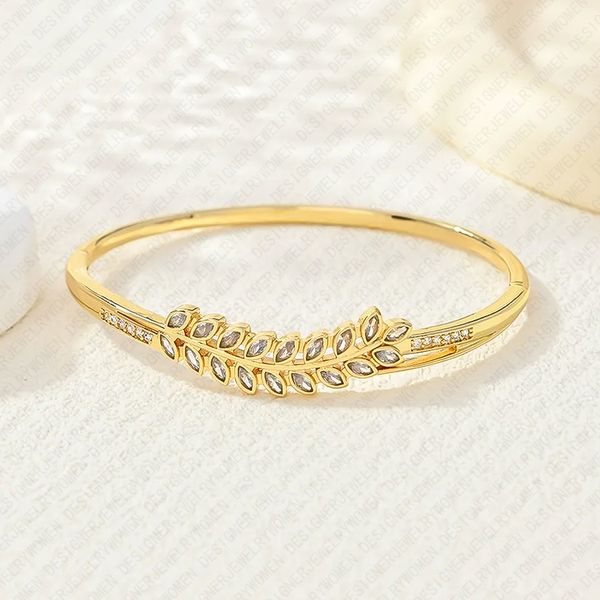 

Designer Bracelet Bracelet for Women Diamond Wheat Bangle Open Bangles Luxury Jewlery Designer for Women Elegant Timeless Sparkling Gift
