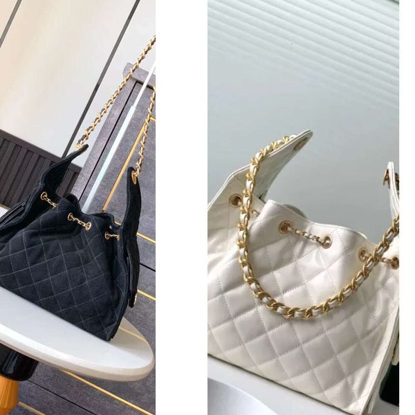 

10A vintage leather high-quality designer this seasons bestseller An adjustable chain that transforms into a bucket bag fashionable 99442, Silver caviar leather