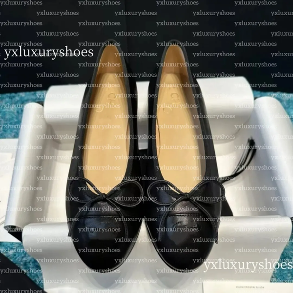 

2024 Paris Designer new ballet flats Fashion casual women's multi-color flat boat Women luxury leather shoes sizes 35-41, C01 high quality