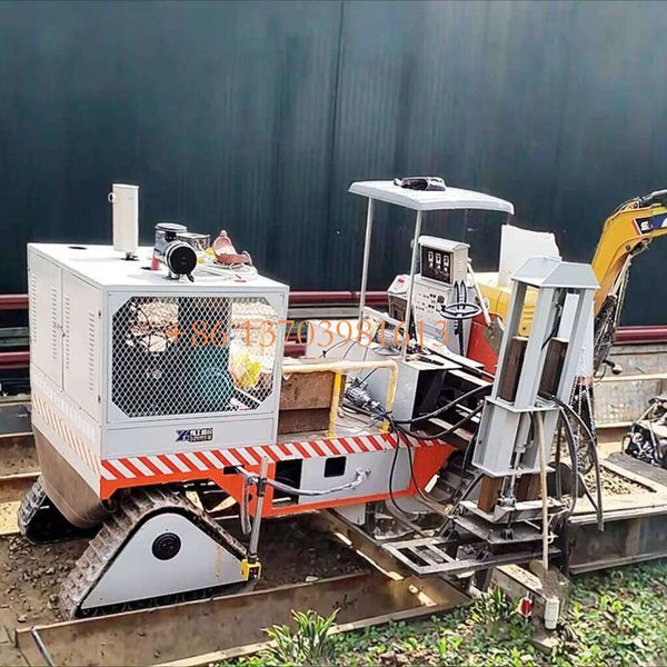 

Durable-Light Concrete Curb Paver Machine With Aluminum Alloy Chassis Wear-Resistant Nylon Mold for Mountain Scenic Paths