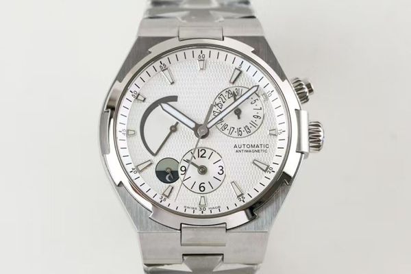 

Timeless Designer Watches For Him Showcase Your Refinement with this Dapper Accessory, Blue