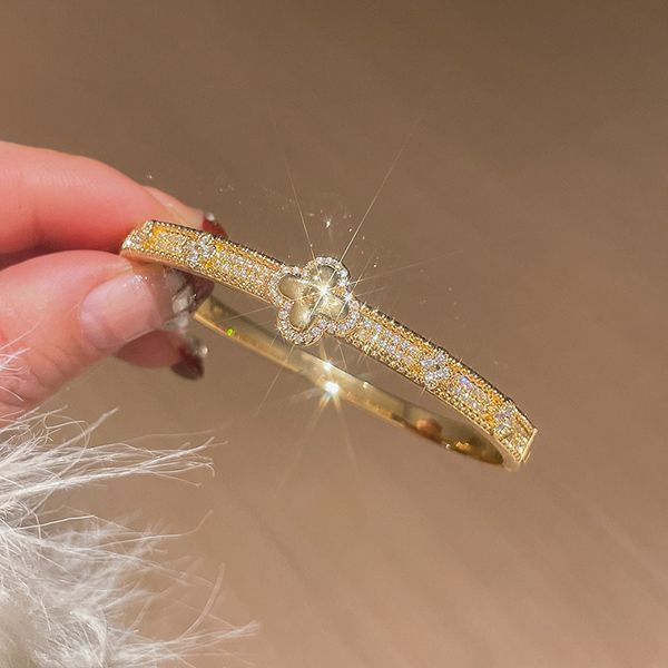

Luxury Bracelet Plated Gold Designer for Women Bangle Diamond Luxury Jewelry wedding party Gift
