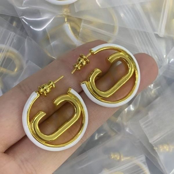 

Classic Gold Dangle Earrings with Letter Design Gold Plated Earrings Designer Jewelry for Womens Wedding Luxury Jewelry Party