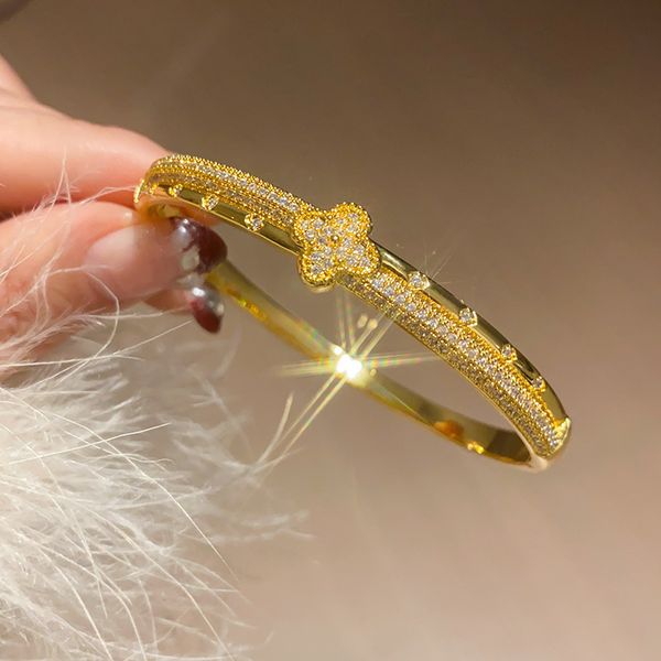 

Luxury Bracelet Plated Gold Designer for Women Bangle Diamond Luxury Jewelrywedding Engagement Party Gift