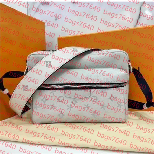 

2025 Purses M30830 M69443 Luxury trio outdoor waist bags Designer Women Leather men bum bag Clutch CrossBody Waistpacks belt bag Shoulder fashion, 6#