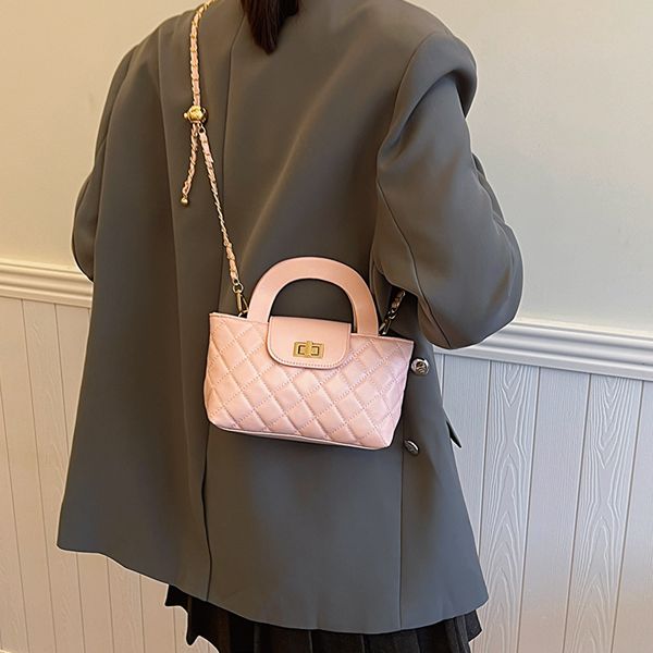 

Dia-shaped small square for women, fashionable and versatile vegetable basket, hand-held bill of lading, shoulder crossbody bag 2025s hot, Black