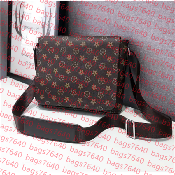 

fashion trio outdoor Waistpacks Luxury Designer Bag M69443 M30830 Womens satchel mens Clutch handbag CrossBody Totes bumbag Chest pack, 22#