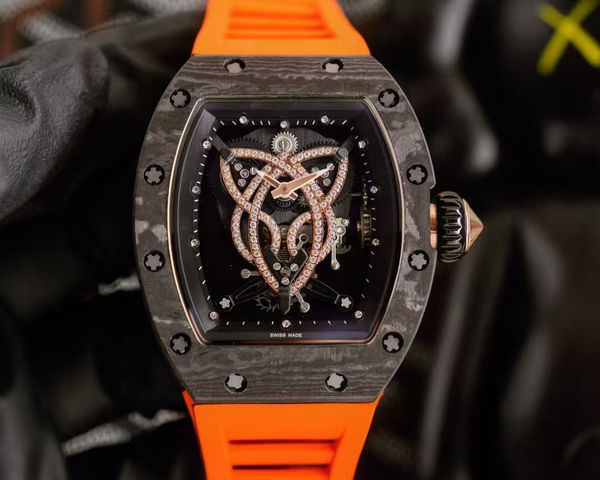 

Watch Luminous Dial Hands Watch: Luxury Personality and Exquisite Quality, a Symbol of Sporty and Trendy Atmosphere, Yellow