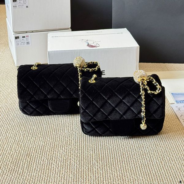 

Ladies Designer Black Velvet Shoulder Bag Rhinestones Decoration Ball Golden Hardware Adjustable Chain Diamonds Mini Velour Flap Tote Cross Body Handbag 18/20cm, 18cm