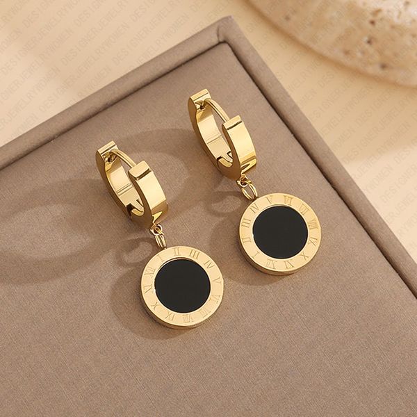 

Designer Bracelet Bracelet for Women Stainless Steel 18K Gold Plated Bangle Double Sided Round Shell Bangles Luxury Jewlery Designer