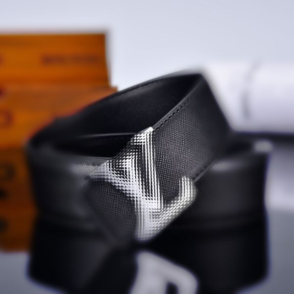 

Contemporary Elegant Full Grain Leather Buckle Strap Accessory Long Lasting Wear belt Designer, Dark grey