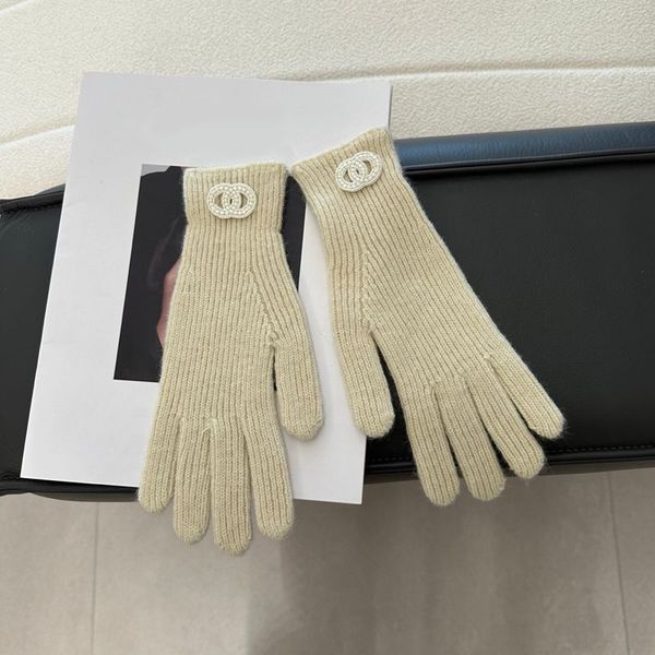 

Classic Gloves for Winter Fashion Women Colorful Mittens Glove Knit Round Letter Style Outdoor Sport Warm Winters Hemp Knitting Gloves