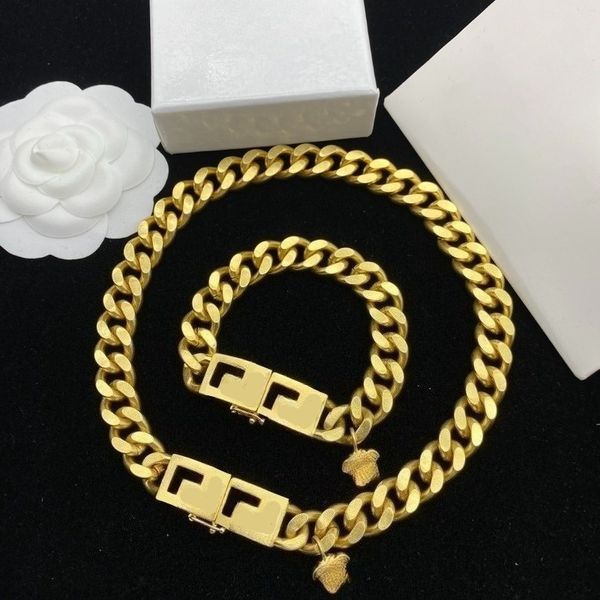 

Necklace Men's Chain Luxury Brand Necklace Chain Hip Hop Style Cuban Necklace Designer 18K Gold Necklace High Quality Party Gift