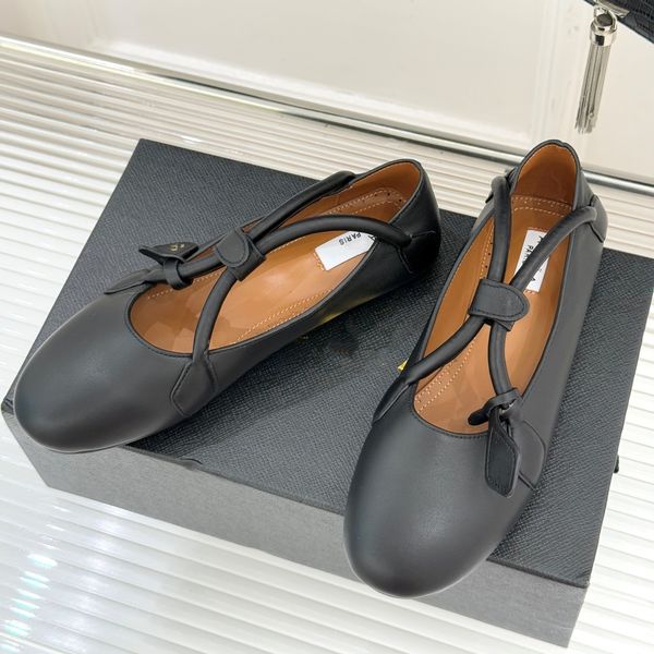 Womens Moccasins Mary Jane Scuffs Designer Ballet Flat shoe Lady promdress slipper Crystals diamond leather Ballerina autumn 10a Fashion Luxury dance Casual Shoes