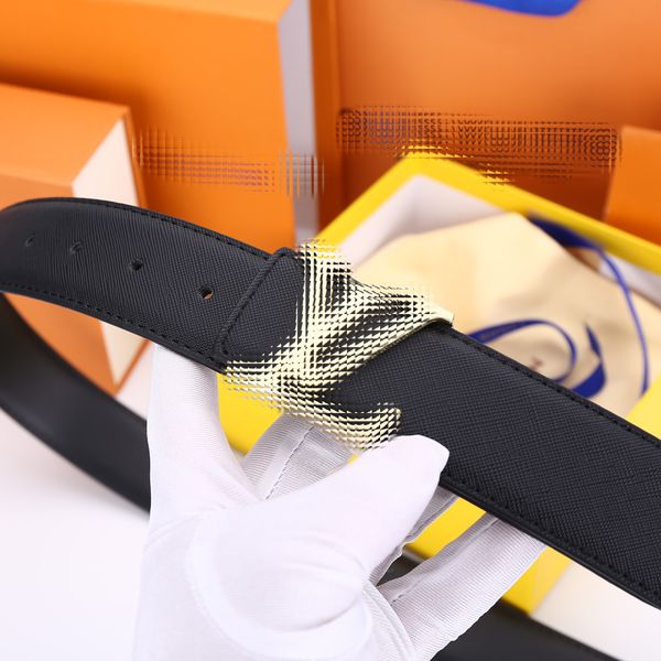 

Designer thin leather belts for women designer men ceinture e soft small buckle ladies belt 18mm width fashionable brown black with BOX11, Army green