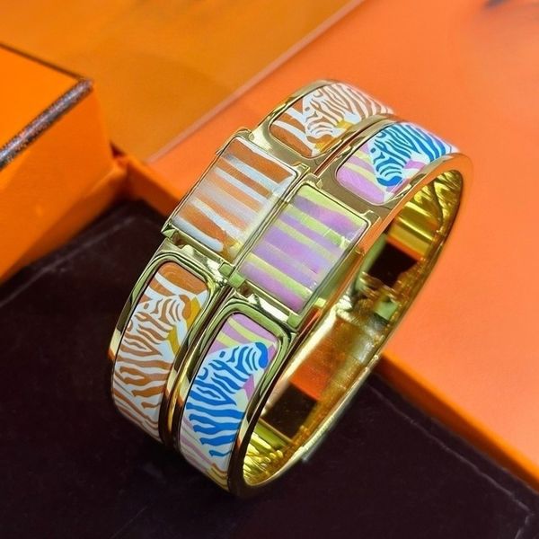 

Designer Bracelet Classic Letter Bracelet Women Bracelets 18k Gold Bangle 12MM Size 17/19 Luxury Jewellery