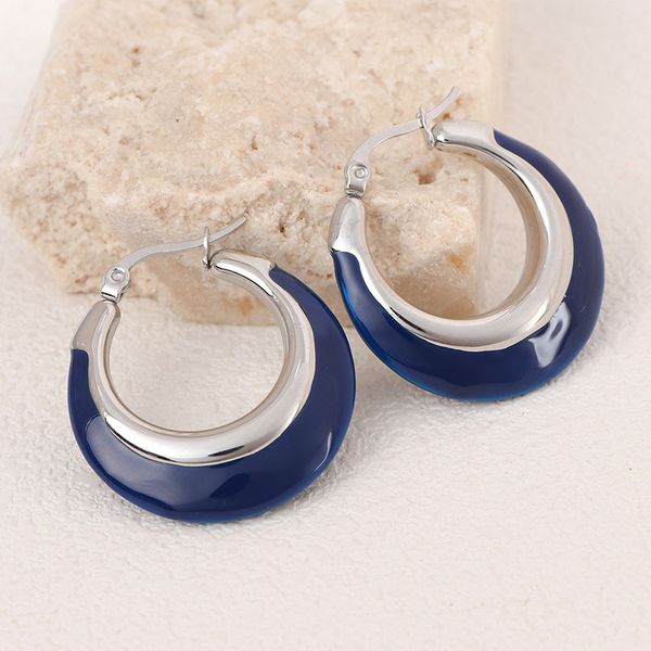 

designer earrings for woman mens earrings designer earings quality boutique classic hollow luxury fashion pure silver brand design lock series womens earrings