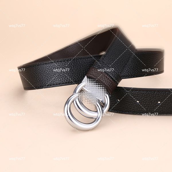 

Premium Quality Unisex Leather Belt: Contemporary Style Ideal for Both Genders, Blue