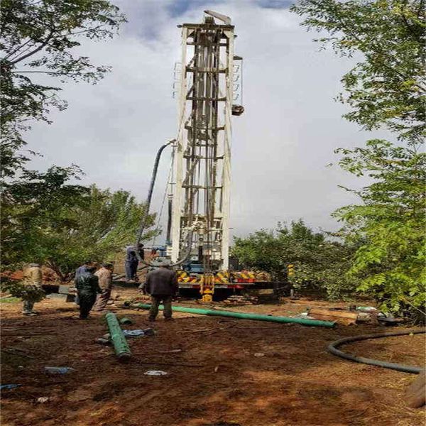 

Multi-Functional Truck-Mounted Grinding Disc Drill, Professional Deep Well Drilling Rig for Rock & Soil
