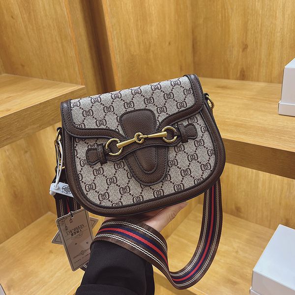 

Designer free shipping 2025 new fashionable saddle premium texture printed single shoulder crossbody bag for womens, Multi-color