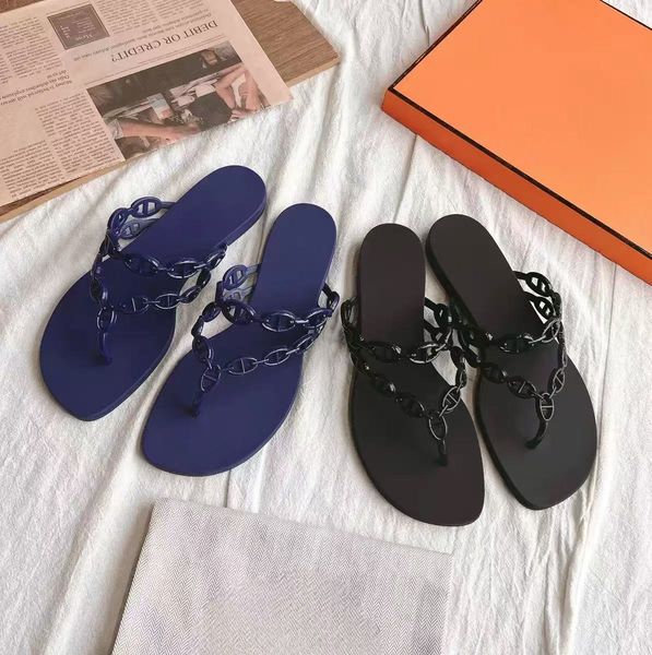 

sandals famous designer women Designer Sandals Women Flats Chain Slides Summer Rubber Big Head Flip Flops Beach Sexy Shoes Flat Slippers Top Quality 322 sandals H, Ivory
