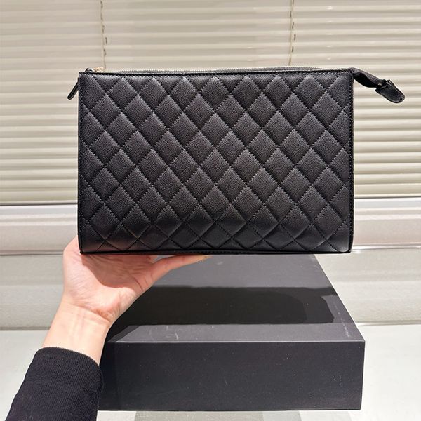 

designer bag women Clutch Bag shoulder metal English letter x High quality 11.02* 7.48in cowhide with grid pattern and large capacity, Red