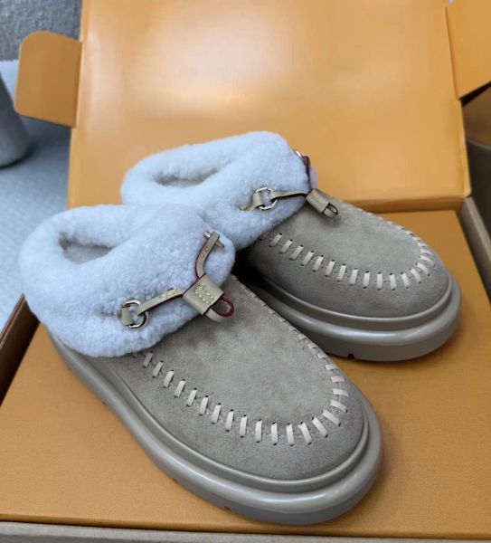 Italy Design Winter Warm Women Cortina Closed Mule Flats Shearling Lining Suede Calf Leather Slip On Rubber Sole Sheepskin Slippers Cozy Indoor/Outdoor Walking