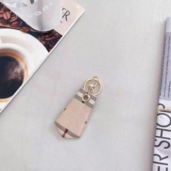 Keychain Designer Tracker Case for AirTag Luxury Leather Key Chain Air Tag Wireless Bluetooth Tracking Cover Locator Key Fob Car Key Ring Anti-lost Keyring B Grid