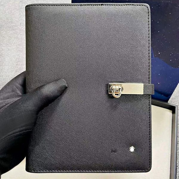 wholesale yamalang Luxury Notebook Handmade Leather Notepads Agenda Paper Products Personal Diary M Stationery Accessory