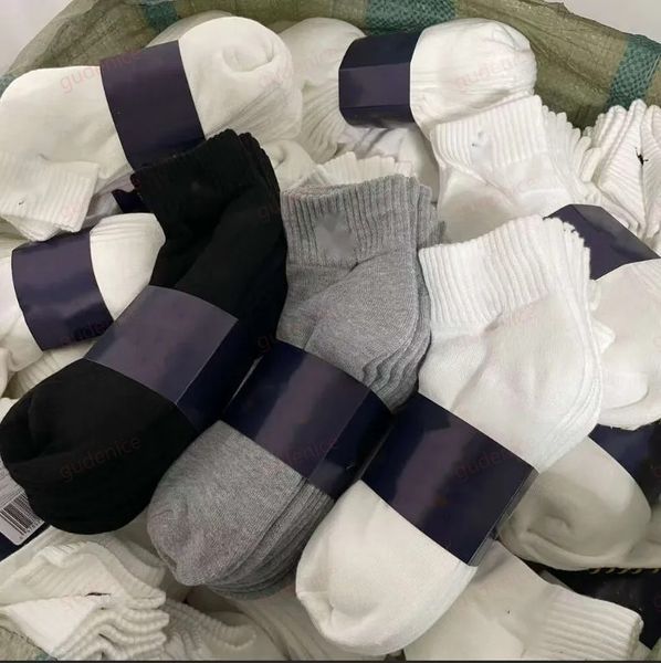 

mens designer socks sock Luxury womens High Embroidered Socks Towel Bottom Classic Medium Length Cylinder Letter Cotton Stocking Sports Socks 6 pairs/lot, S-1