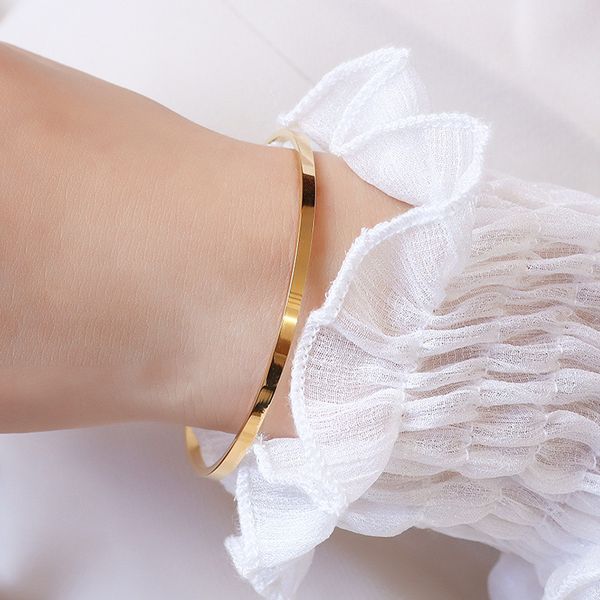 

Wholesale Non-fading Waterproof 316L Stainless Steel 4mm Simple Thin Plain Bangles For Women Ins Trendy Anti-rust Stackable Cuff Bracelets Titanium Jewelry
