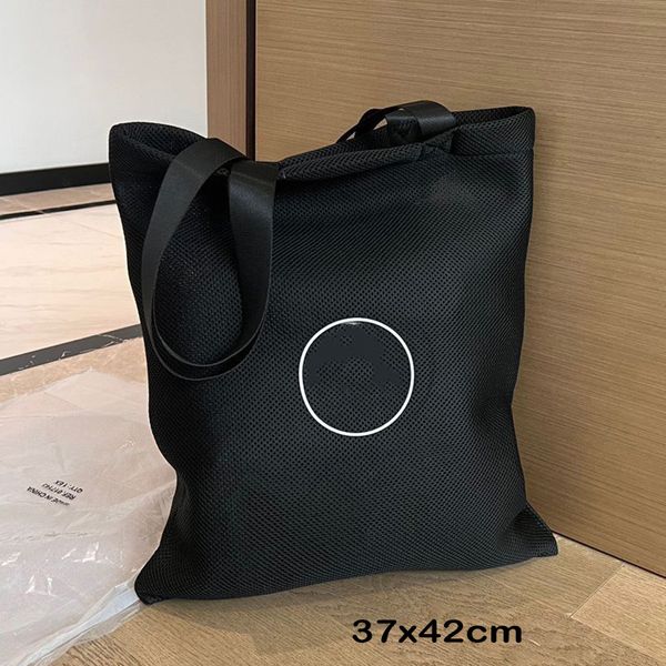 

Designer storage bags vintage mesh bag wash makeup cosmetic case Travel Beach Shopping tote basic Letters beaute gift