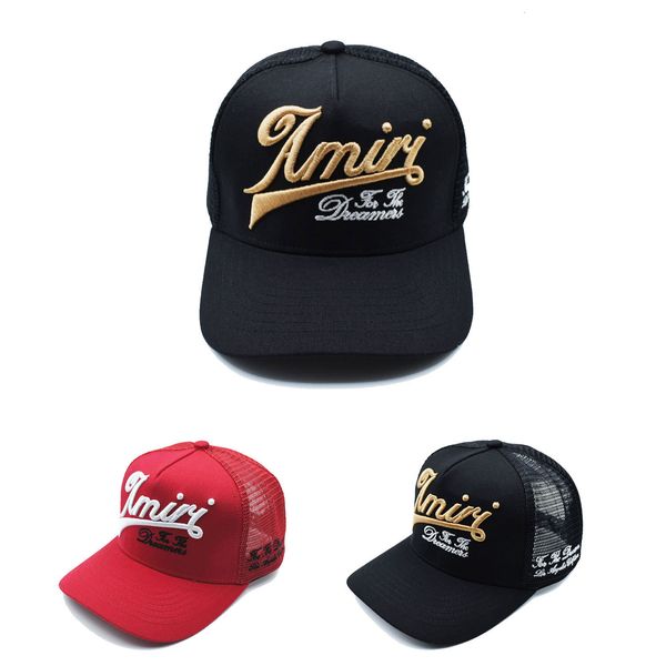 The correct version of CAPS embroidered hat tag comes with a complete original bag