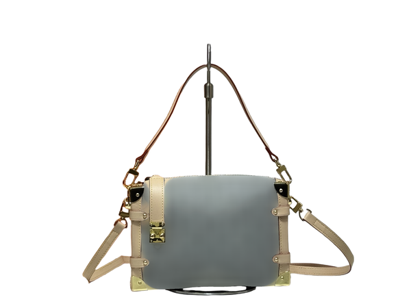 

Elegant Minimalist Designer Handbag for Daily Use, Grey
