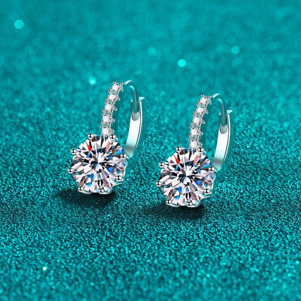 

925 sterling silver Moissanite hoop earrings with PT950 platinum coating, elegant and delicate design, perfect for gifting or daily wear.