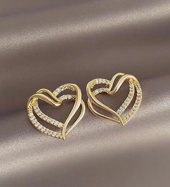 

Love Heart Stud Earrings for women Jewelry Hypoallergenic 925 Sterling Silver Stud Earring Designer Women Diamond Earrings Girl Simple Bijoux Luxe Gift with Box