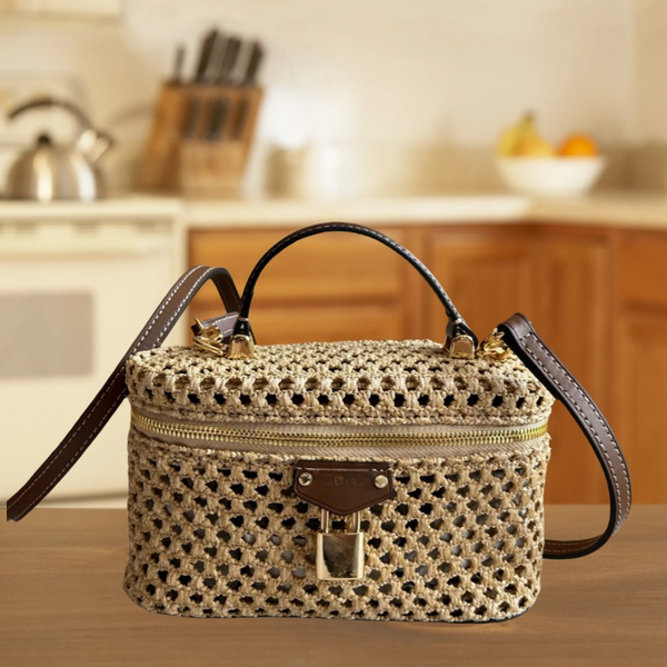 

Summer style hollow woven small bag --L8801, L8801-1