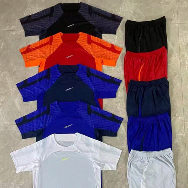 

Summer mens sport tracksuits two-piece suit fitness jogging set running shirt shorts quick dry mesh tracksuit gym football jersey team sportswear suit jogger t-shirt, Beige
