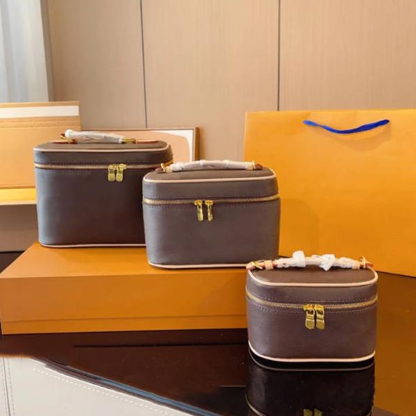 

Makeup bag Designer makeup Designer Bag Shoulder Bag Cosmetic bag Vanity bag Women Wallet Travel Wash Handbag Beauty Makeup Case Toiletry bag Crossbody Bag Purse, #1