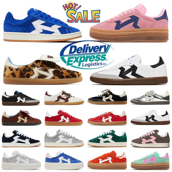 

Casual shoes Handball sneakers Core Black Lucid Blue Grey White Black Pink Glow Bold Gum Leopard Fox Brown Earth Strata Clear Pink women mens trainers chaussures, Dark grey